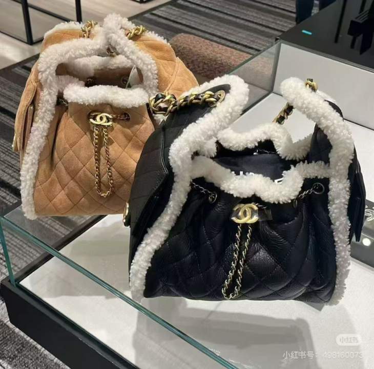 Picture of Chanel Handbags 2 _SKUfw239825429fw